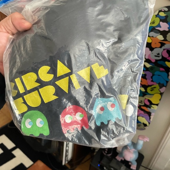 Circa survive Pac-Man tee. Tomb Raider Rare - Picture 4 of 5